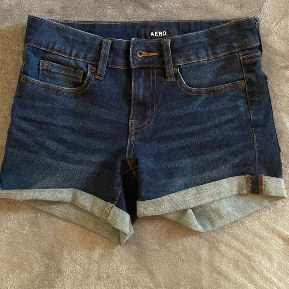 Low rise blue jean shorts